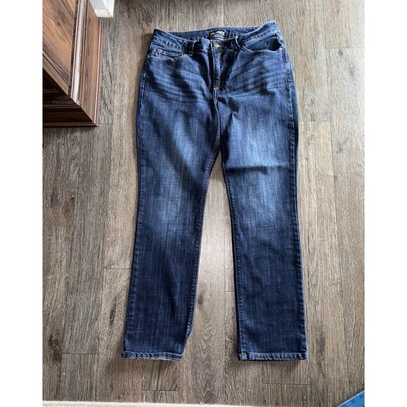 Lee Regular Fit Size 14 M Womens Denim Jeans Straight Leg Blue Mid Rise EUC - Picture 1 of 8